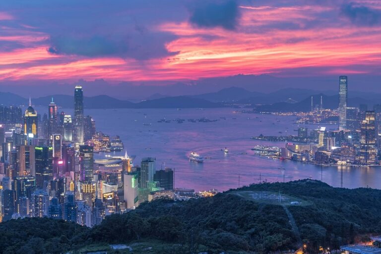 Travel to Hong Kong from Malaysia