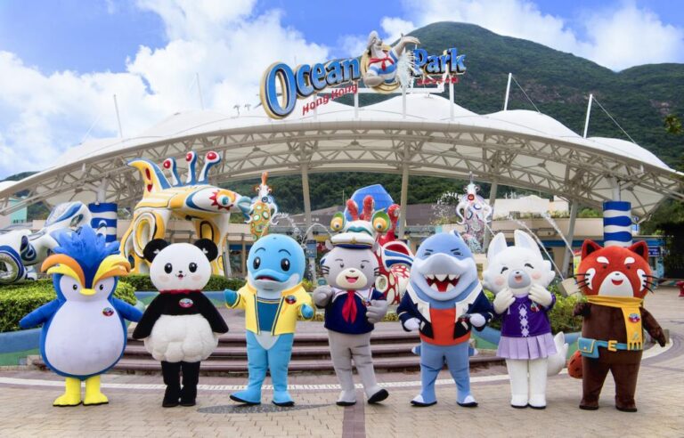 Travel Must-Haves in Hong Kong