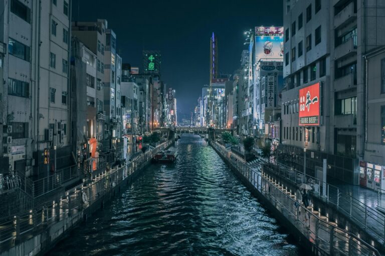 Muslim-friendly Japan travel tips: Cashless cultural experiences in Kansai with TNG eWallet