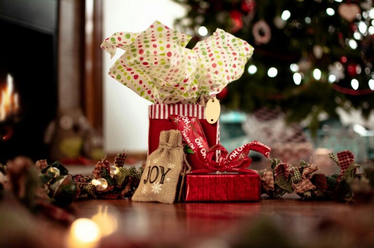 Affordable christmas gift ideas under RM150, RM100 and RM50