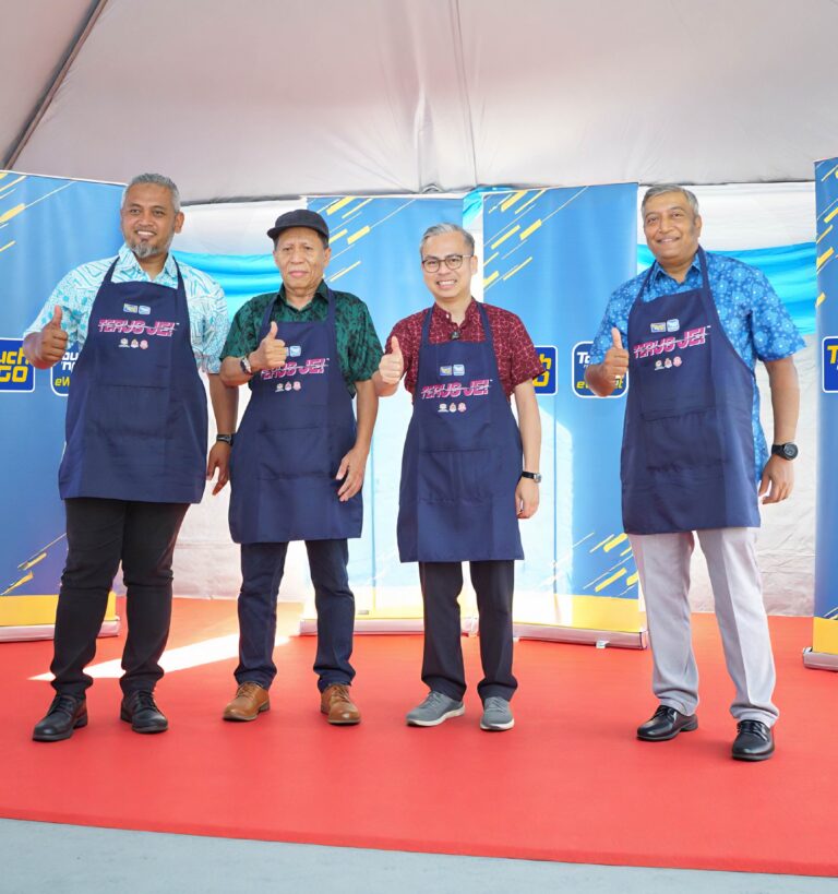Touch ‘n Go Group Supports Local Merchants Through Ramadan Bazaar Initiative in Lembah Pantai