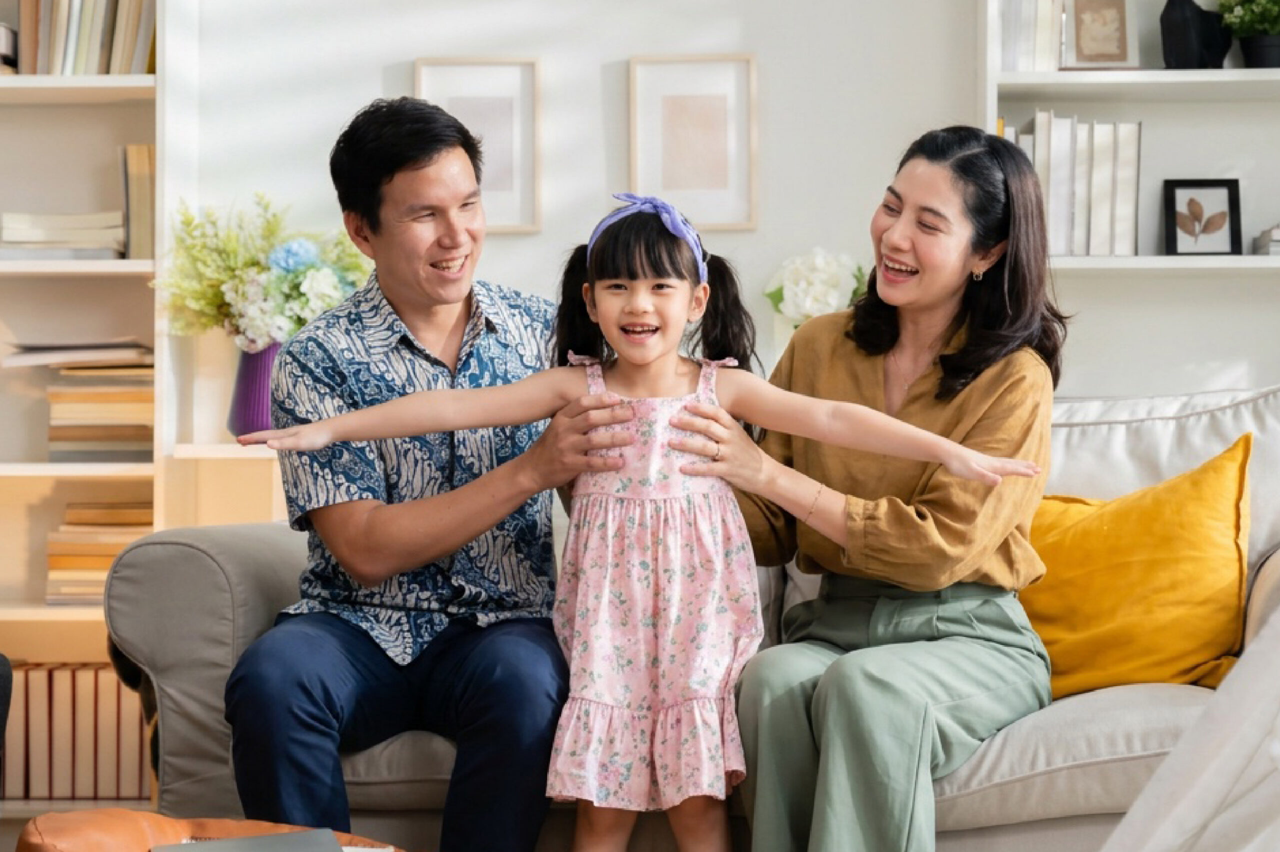 tngd-perlindungantenang-hero-thumbnail-family-enjoy-in-house