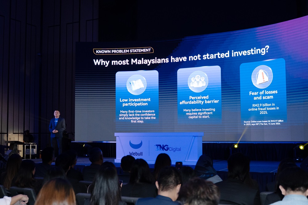 Webull's CEO on the stage
